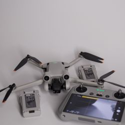DJI Mini 3 Pro 3 batteries - drone 