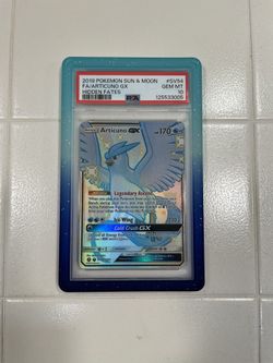 2019 Pokémon Sun & Moon FA/Articuno GX Hidden Fates PSA 10