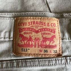Levi Strauss 501 Style Jeans. Model 513. Tan. 36/32