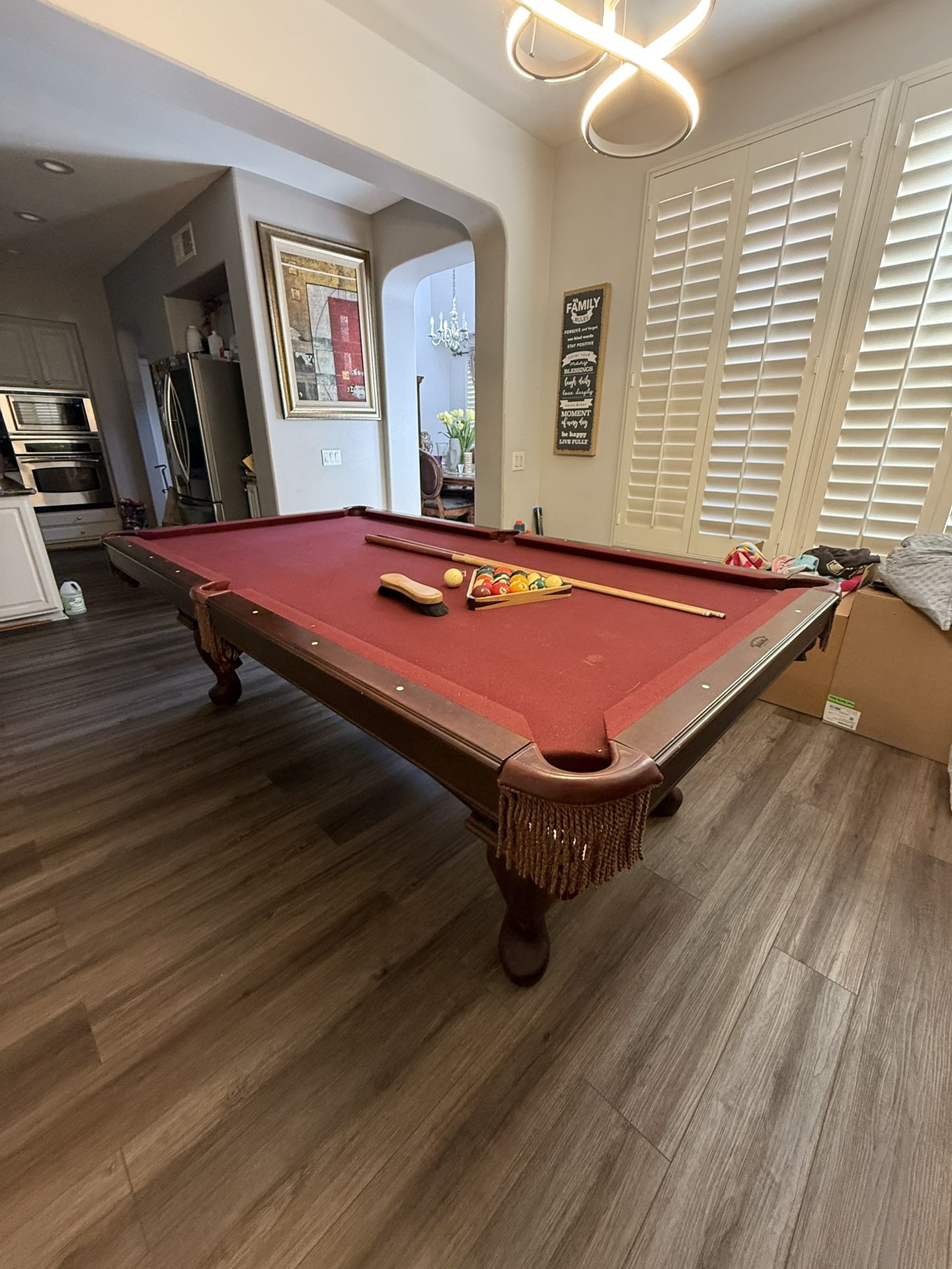Pool Table (billiard)