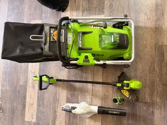 LAWN CARE EQUIPMENT BUNDLE
