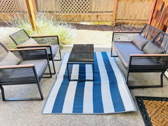 Patio set