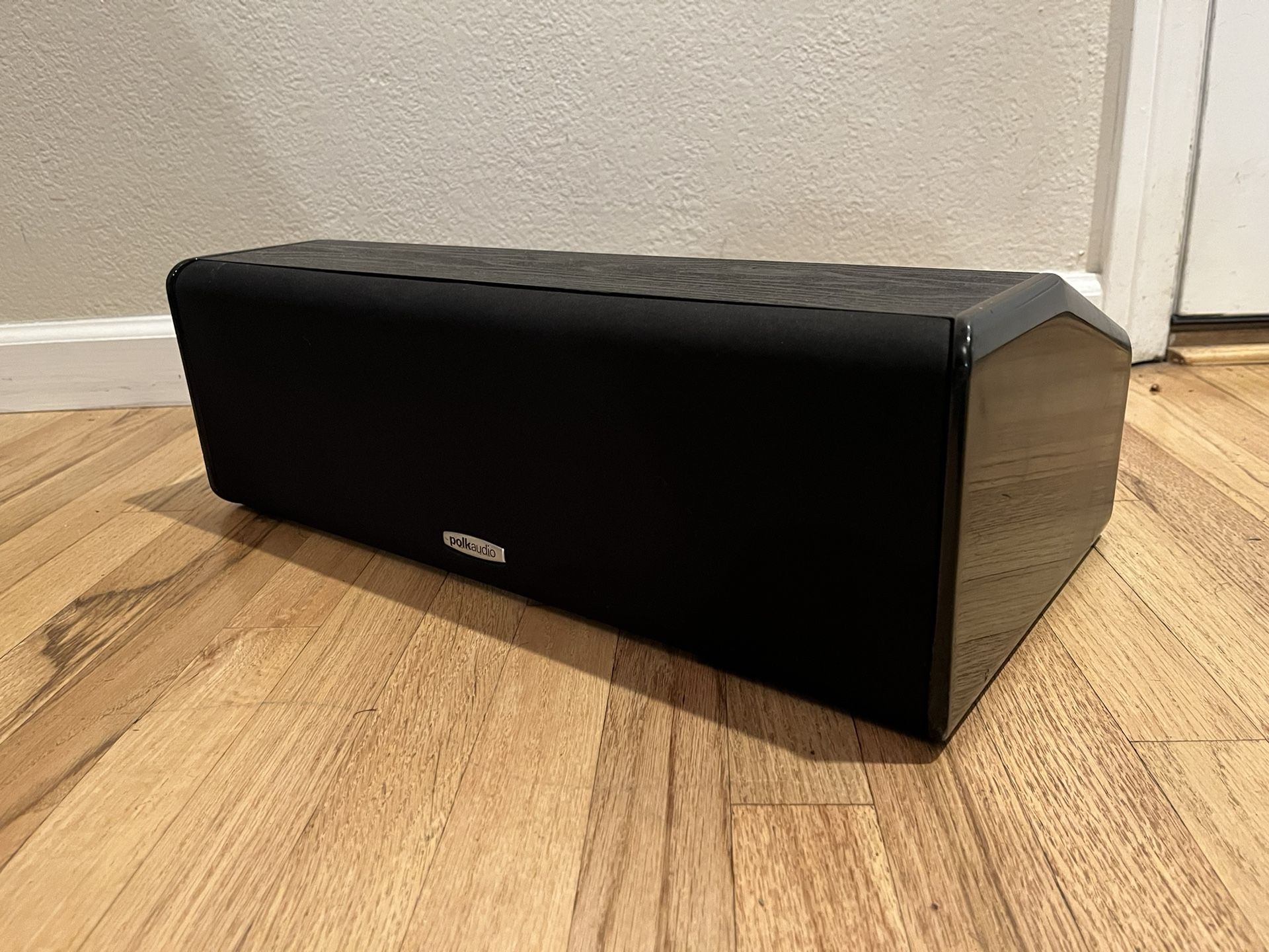 Polk Audio Center Speaker