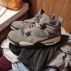 Jordan 4 Retro- Cool Grey