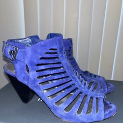 Royal Blue Suede Coach And Four Women’s Heels Size 8 1/2