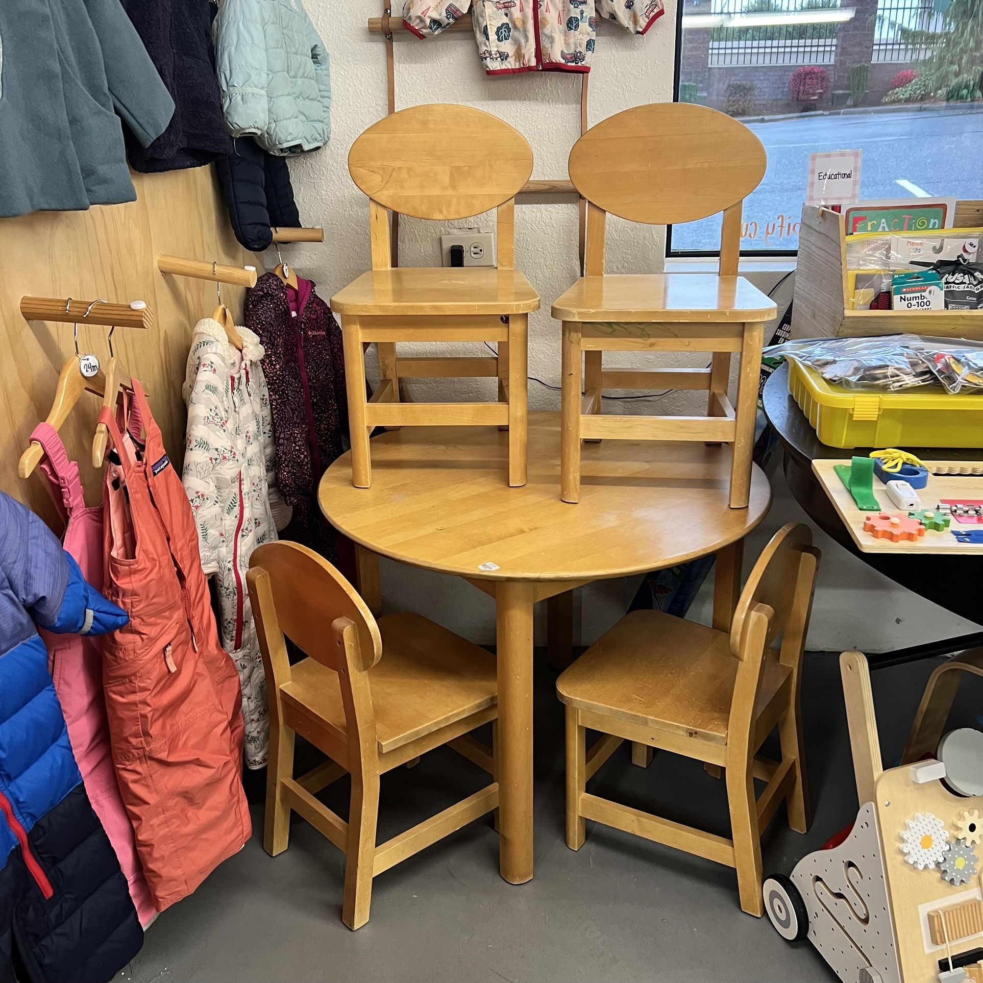 Crate And Barrel kids table And Chairs