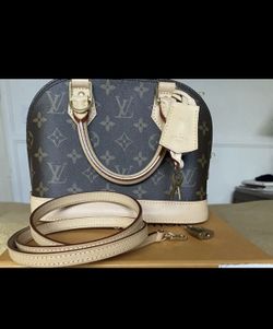 Authentic LOUIS VUITTON Alma BB Monogram Canvas Handbag