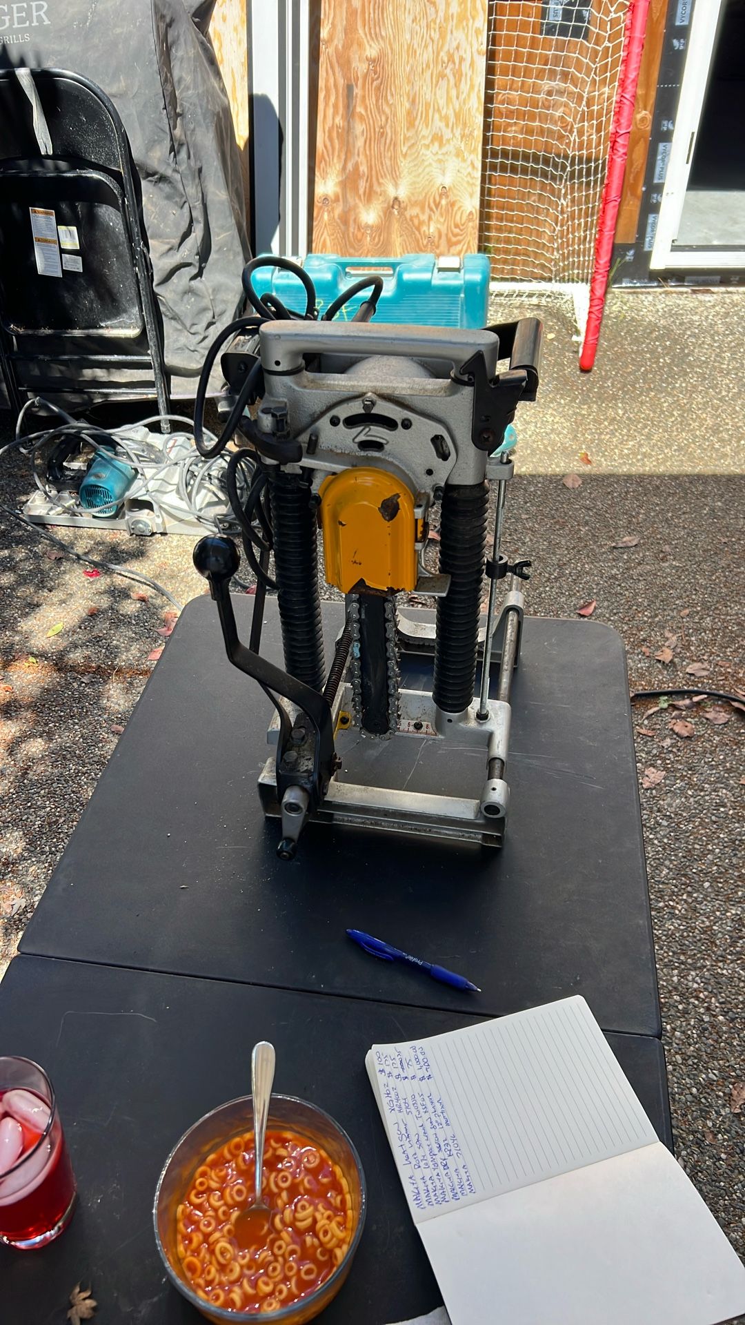 Makita chainsaw mortises 7104L