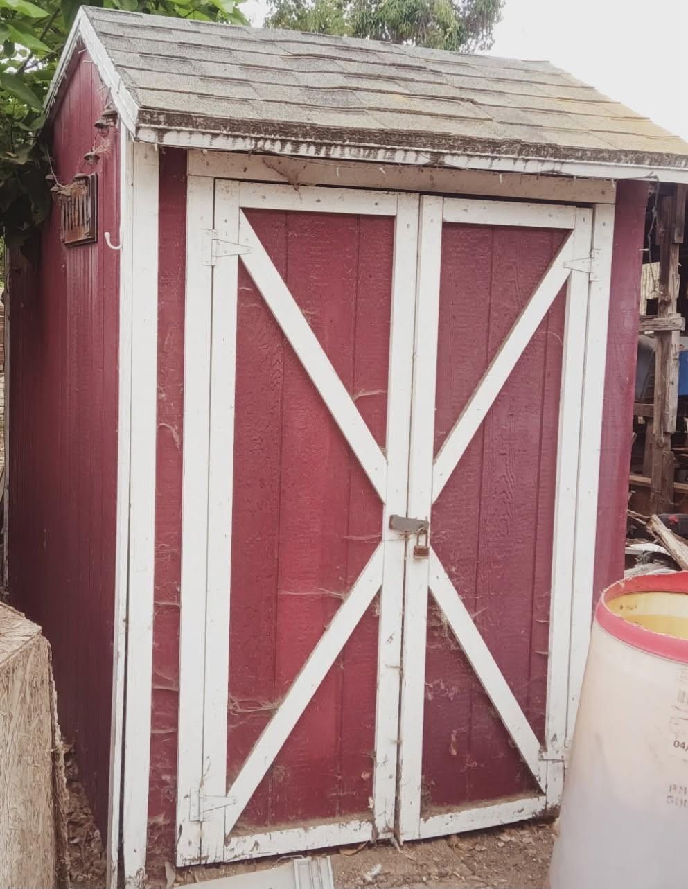 Red shed