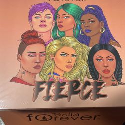 Bella forever  Makeup Pallet 