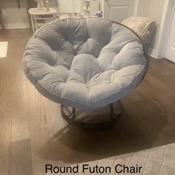 Round Chair