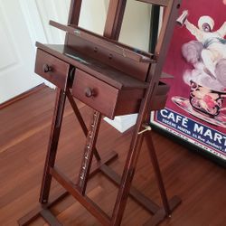 Easel