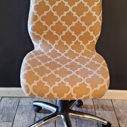 Armless Computer Chair