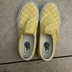 Womans 71/2 Vans 