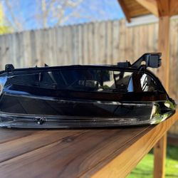 Headlight Right Honda CRV