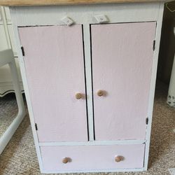 Accent Table/Cabinet