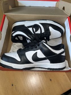 Nike Panda Dunks