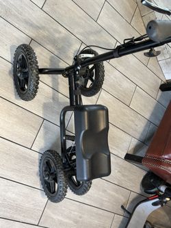 Knee Rover