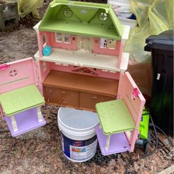 Vintage Doll House