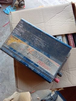 700 Watt Power Inverter