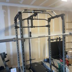 Lifting Rack And Weights