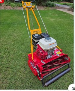 Bermuda Grass Lawnmower