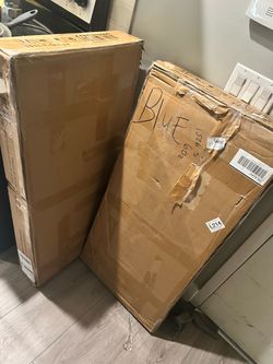 Brand new beds twin size bed one pink and one blue