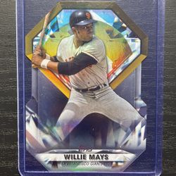 2022 Topps Diamond Greats Die Cut Willie Mays Baseball Card #25
