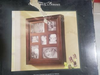 Hanging Jewelry Organizer With Photos 