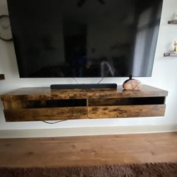 TV stand With Accessories 
