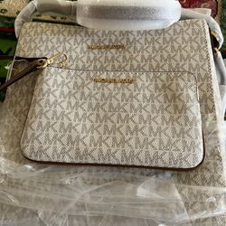 New Mk Purse And Coin Wallet 