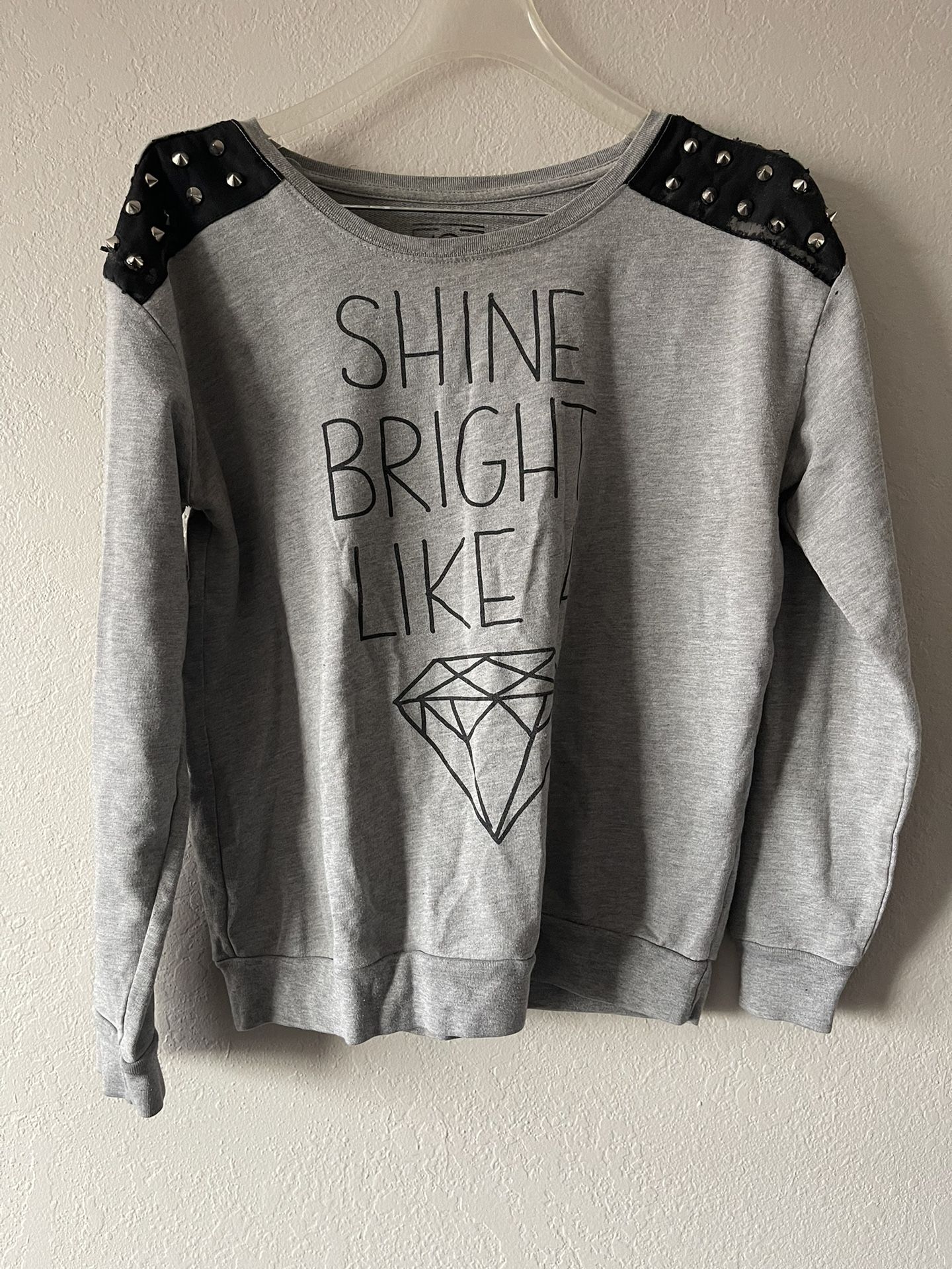Fipz, Womens Grey Shine Bright Like A Diamond Studded Sweatshirt, Size XL