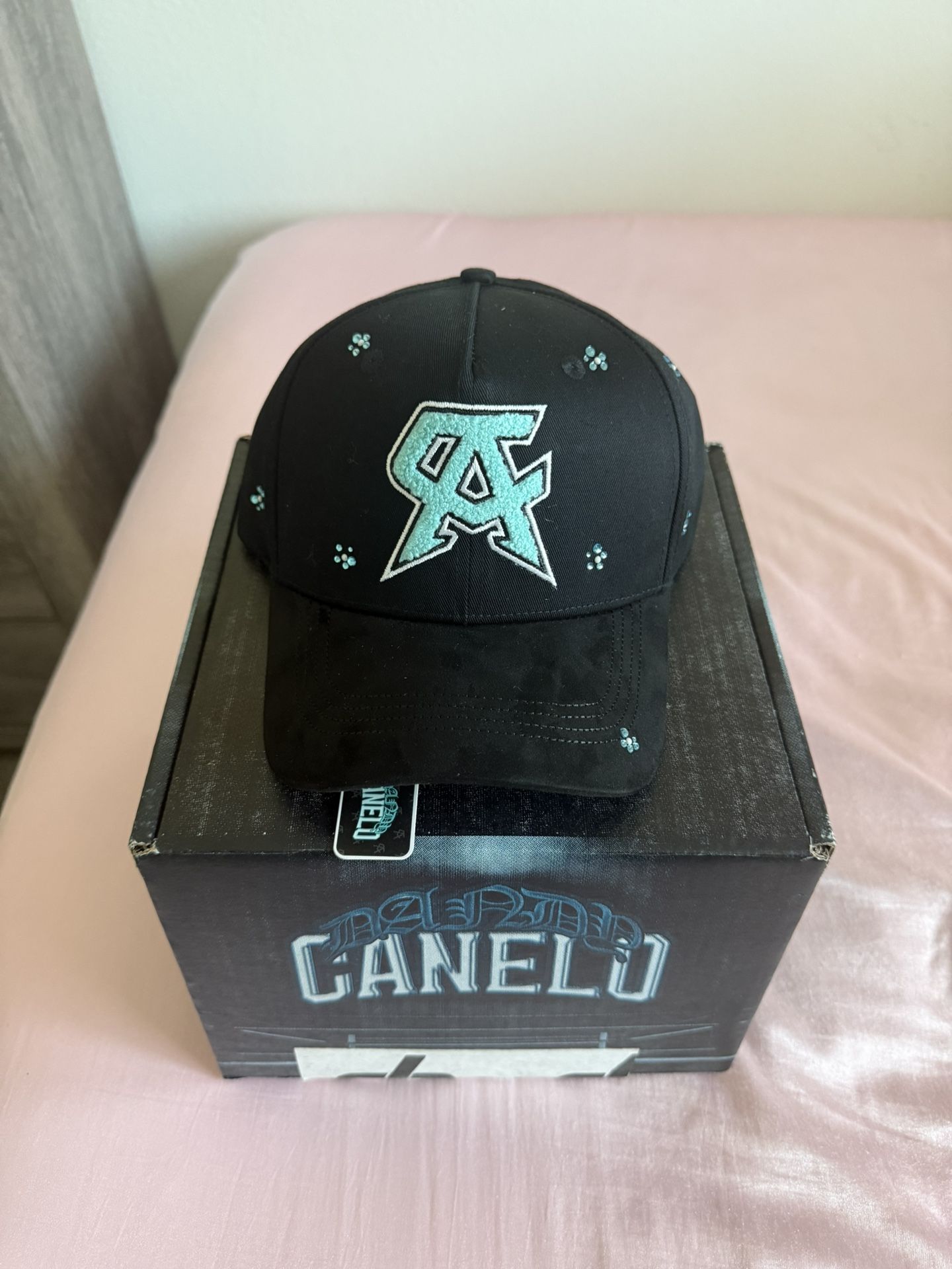 Canelo X Dandy Tiffany Hat