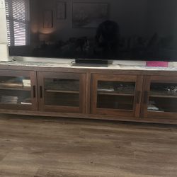 TV Stand For TVs Up To 85 “