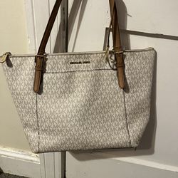 Michael kors purse used