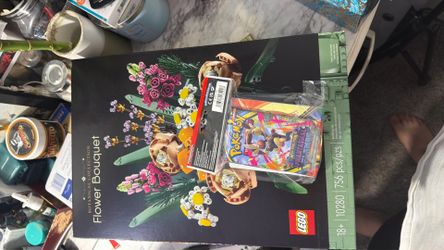 Pokemon Pack with lego set