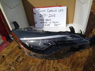 Toyota corolla Headlight