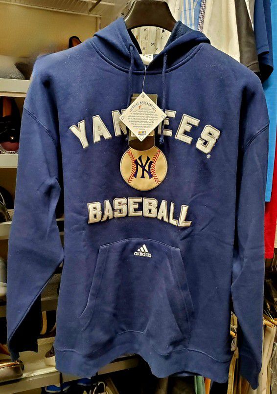 Yankees Hoodie - New - Tags - Large