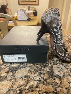 Women shoes