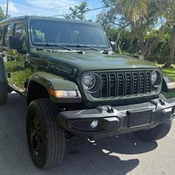 2021 Jeep Wrangler Unlimited Sahara High Altitude