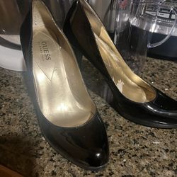 Guess Shoes Size 8.5 Used 