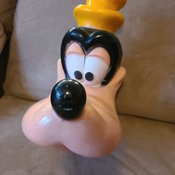 Large Disney GOOFY bank Has Plug 