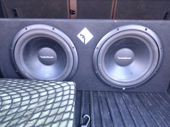 2 Rockford Fosgate Punch R1 12" subs in factory sealed box