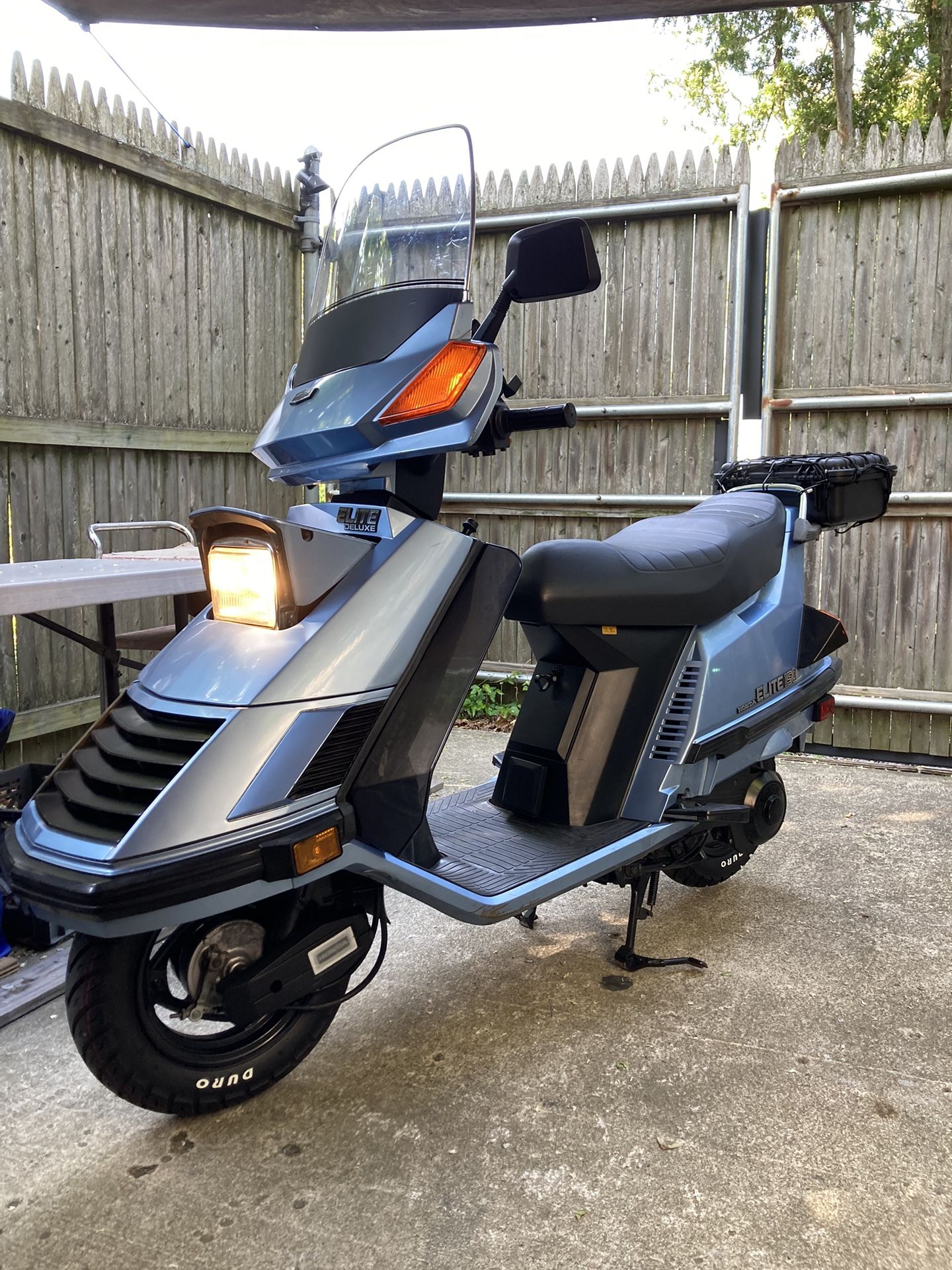 1986 Honda Elite Deluxe 150