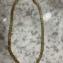 Gucci Link 24 Inch Gold Chain With Matching Bracelet 
