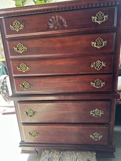 Wood dresser