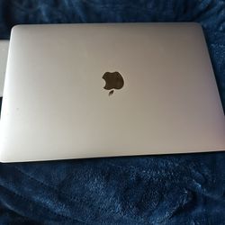 Apple MacBook Pro 13”  Space Gray