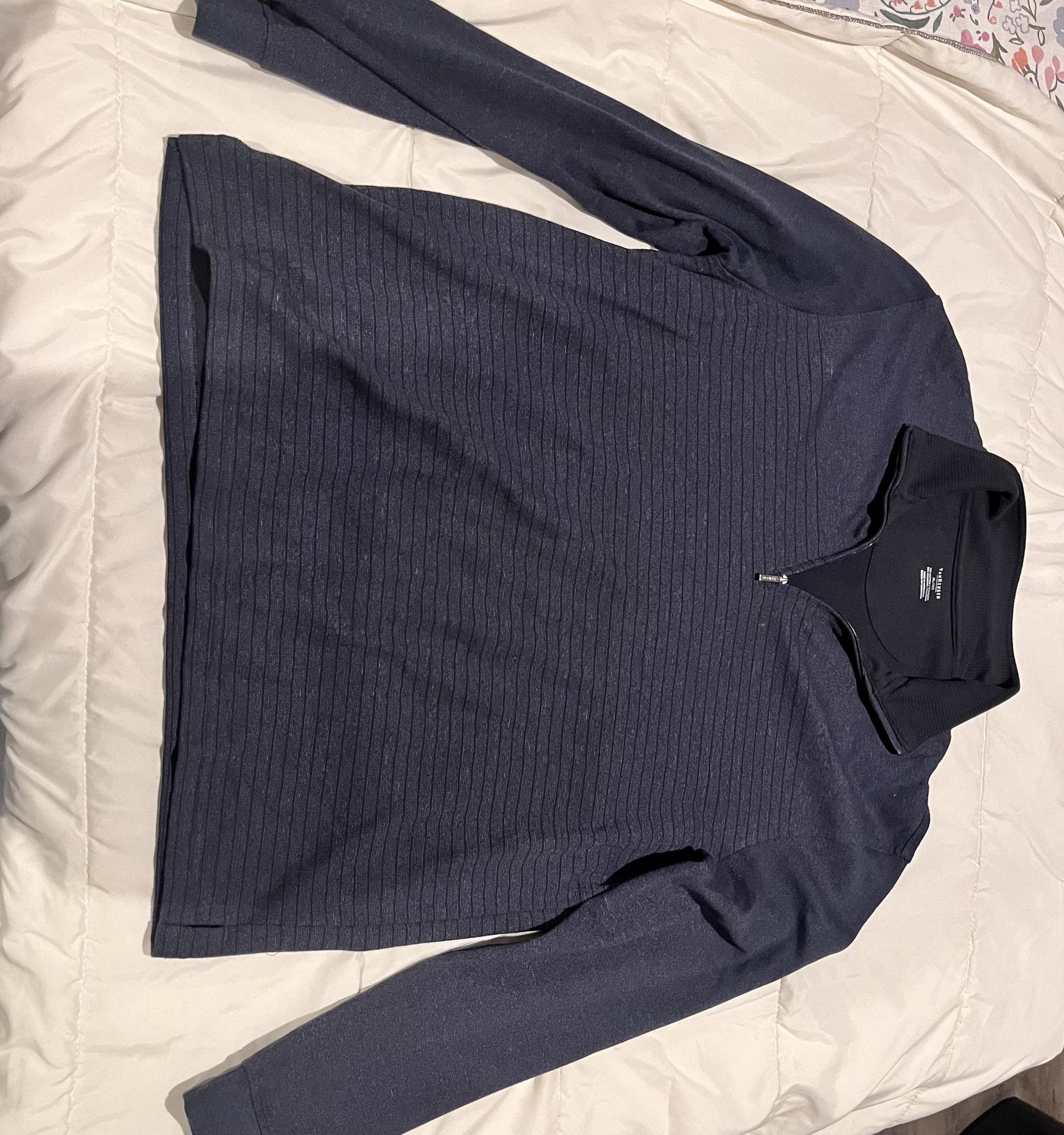 XL Navy Blue Van Heusen Sweater