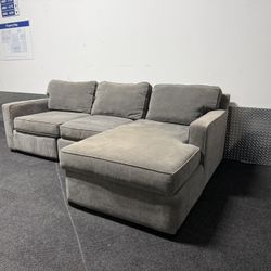 Sectional $350 - Free Delivery 