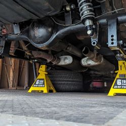 6ton Jacks.     Set Of 4